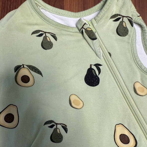 Kyte BABY Green Avocado 0.5 TOG Sleepsack - Picture 3 of 6